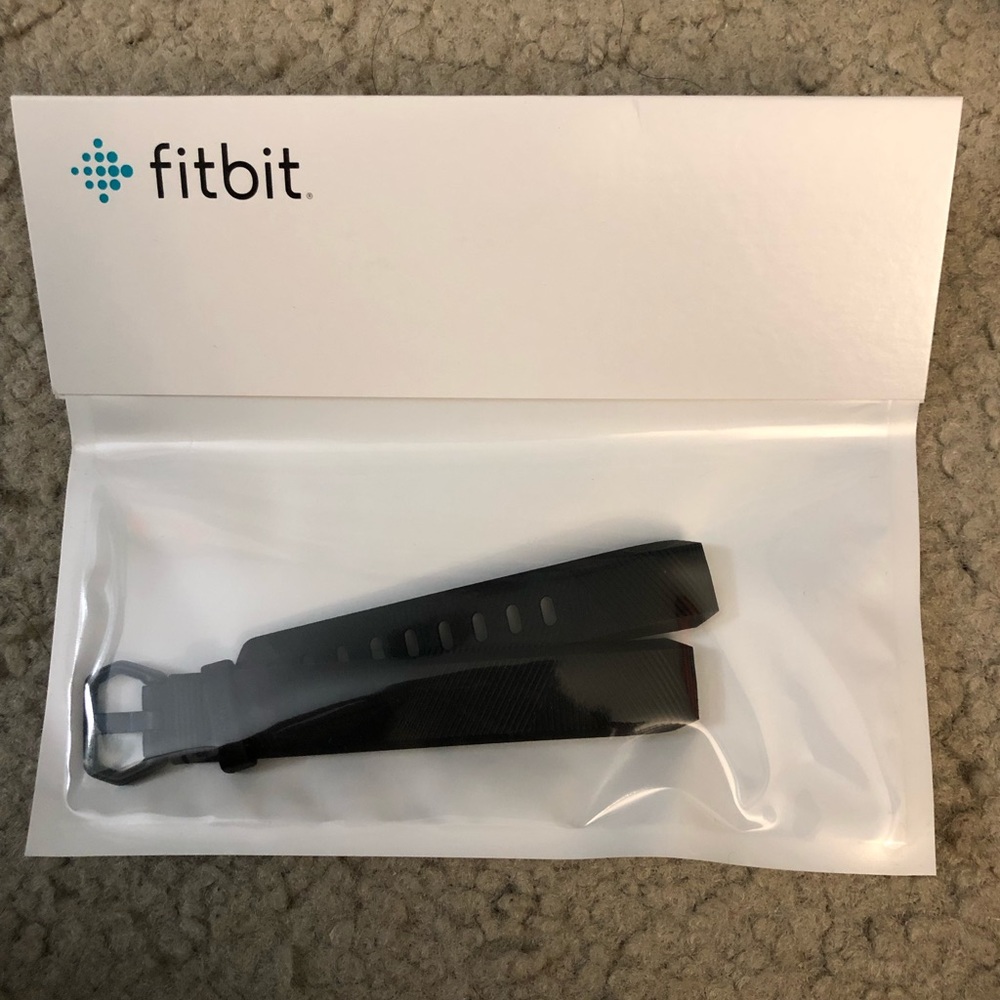 NWT Alta HR clasp band. Size small